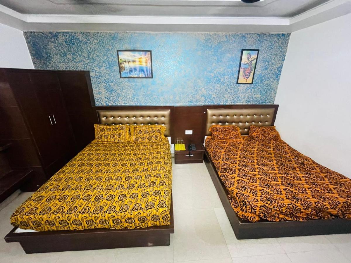 Blue Rose International, Family Hotel Agra  Esterno foto
